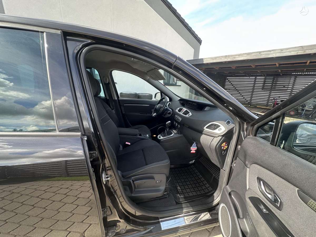 Renault Grand Scenic - 6