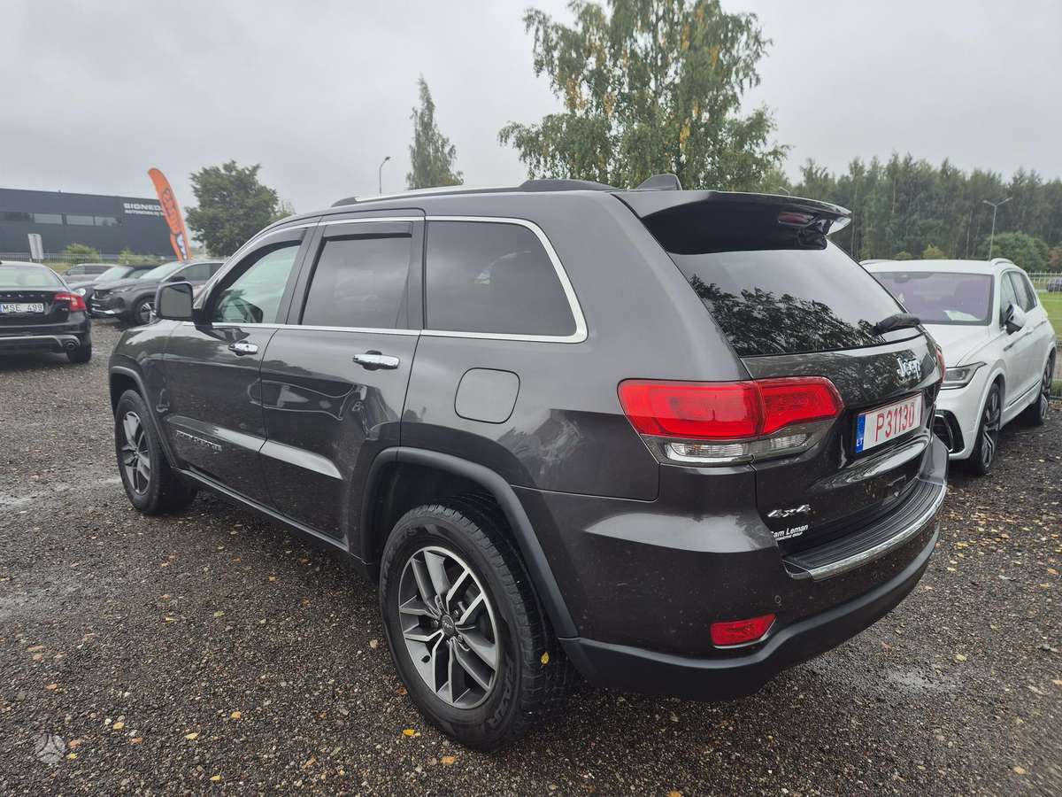 Jeep Grand Cherokee - 6