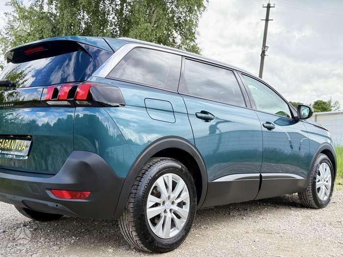 Peugeot 5008 - 8