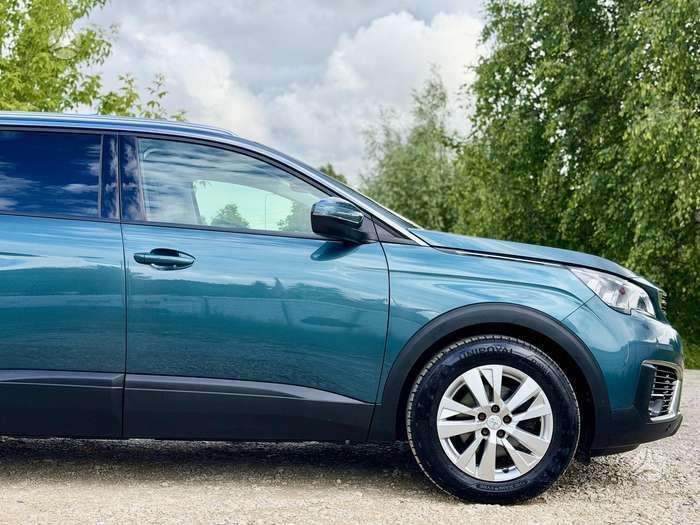 Peugeot 5008 - 10