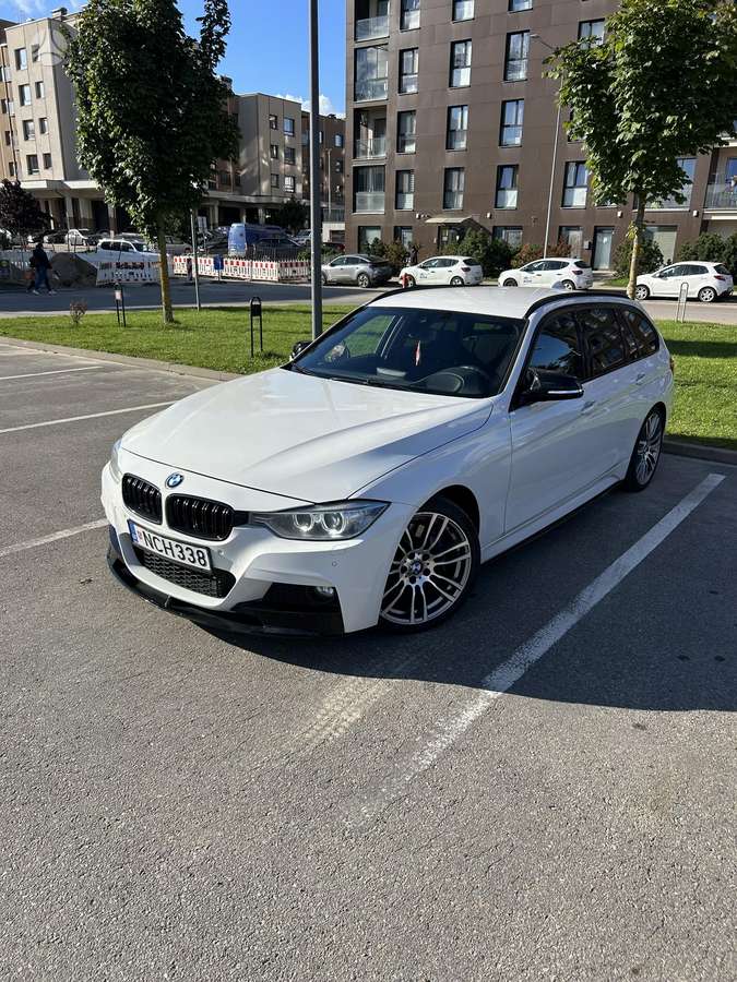 BMW 330 - 4