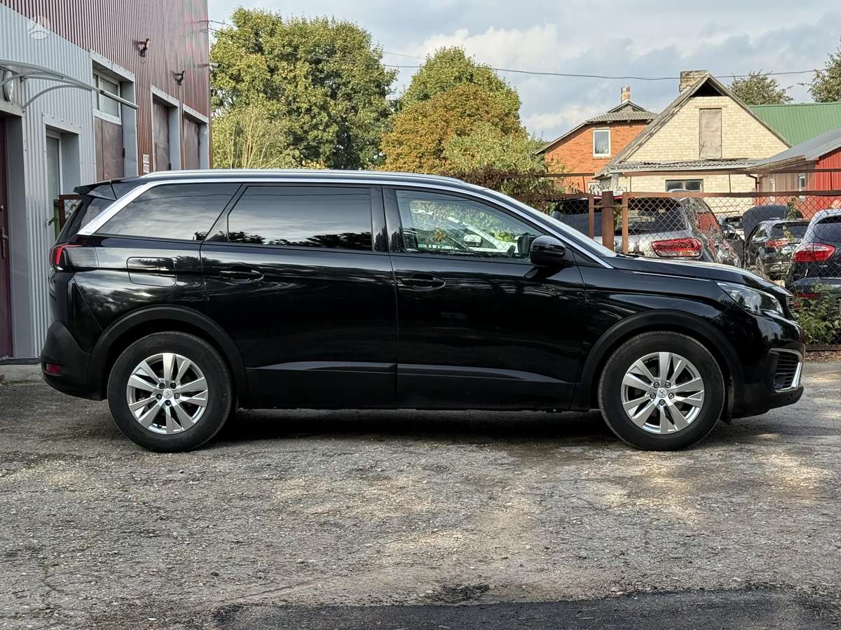 Peugeot 5008 - 6