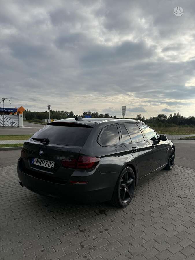 BMW 520 - 5