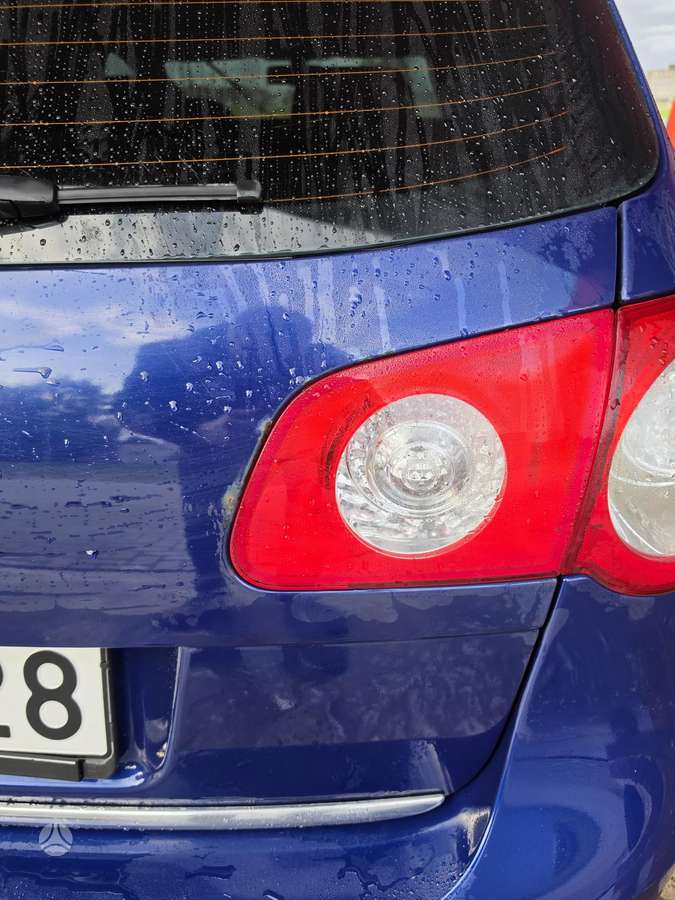 Volkswagen Passat - 10