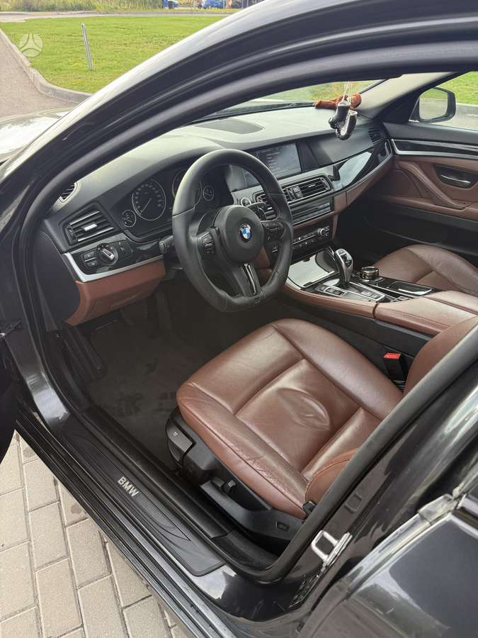 BMW 520 - 7