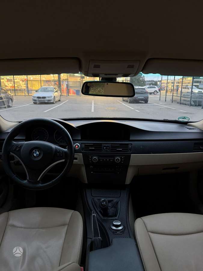 BMW 320 - 8