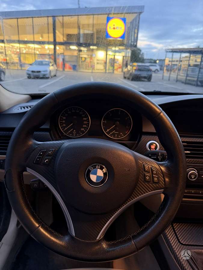 BMW 320 - 9
