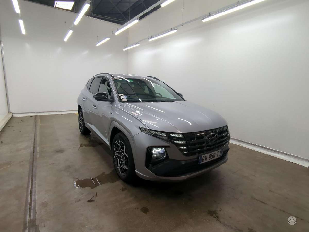 Hyundai Tucson - 2