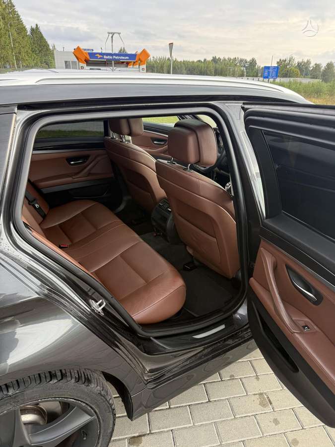 BMW 520, 2.0 l., wagon