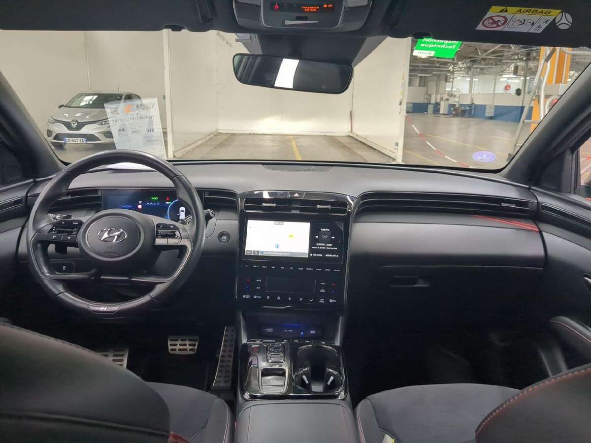 Hyundai Tucson - 8