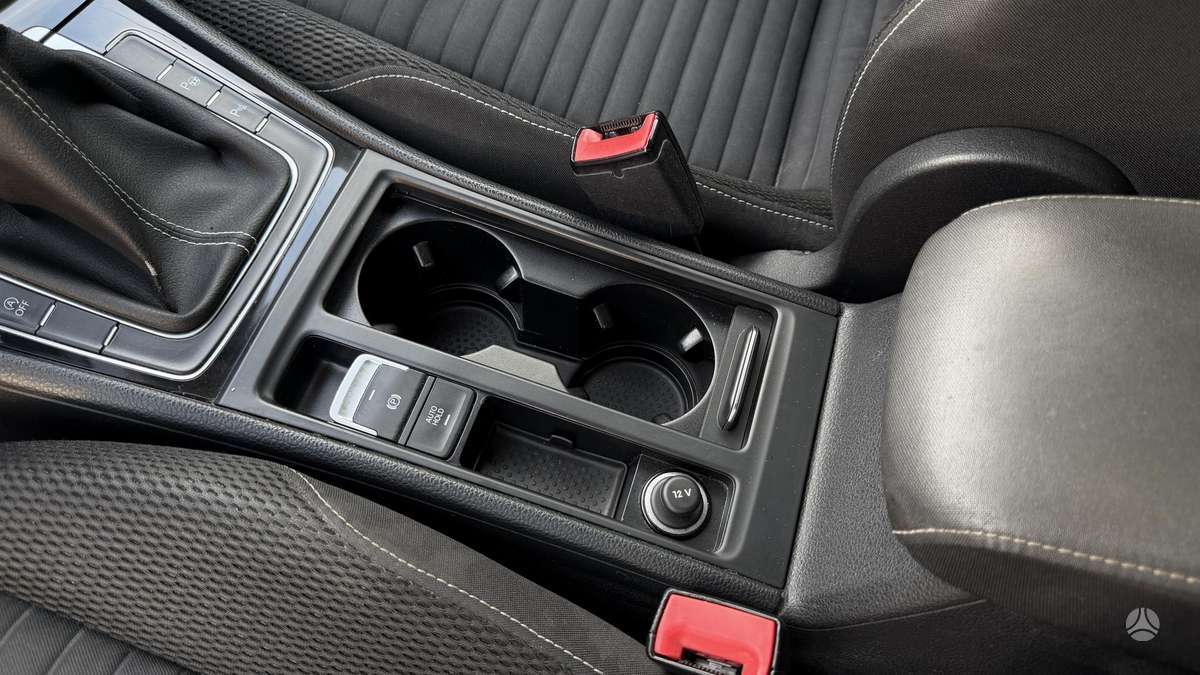 Volkswagen Golf 2014 — photo 20