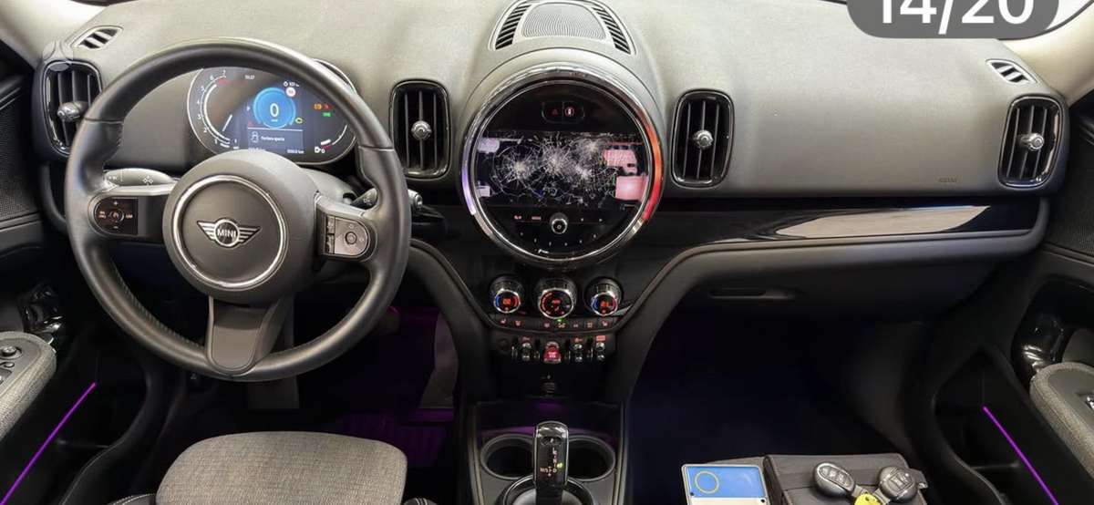 MINI Countryman - 8