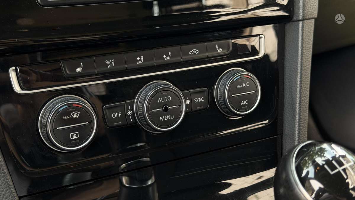 Volkswagen Golf 2014 — photo 23