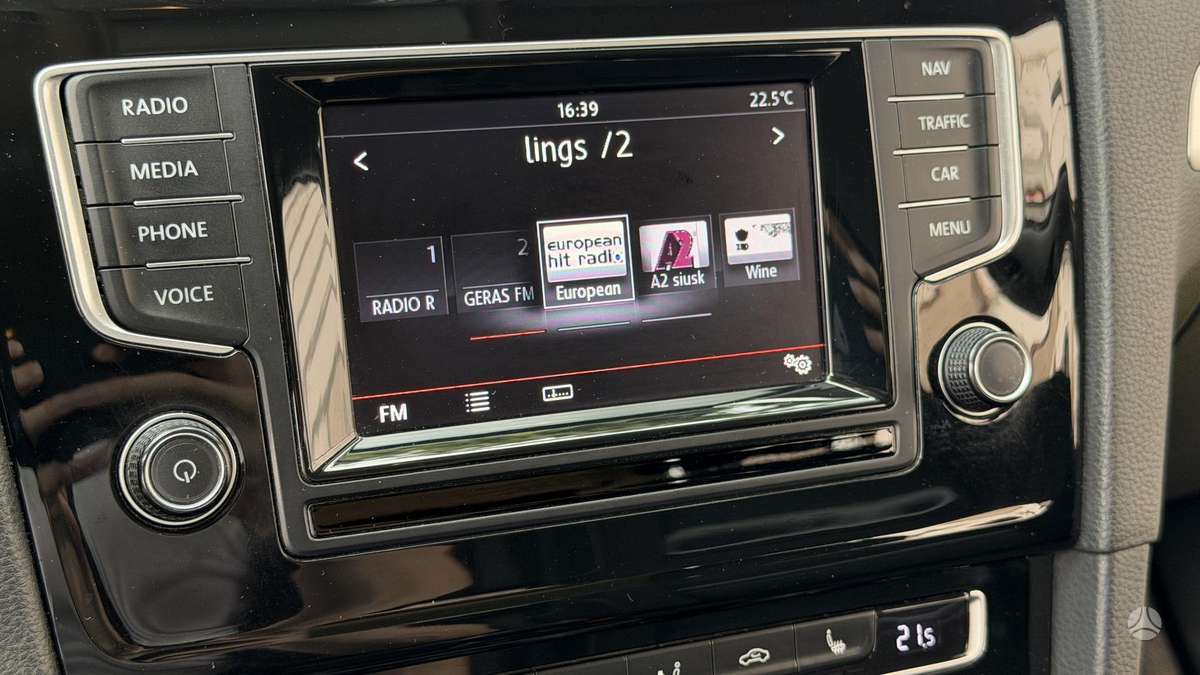 Volkswagen Golf 2014 — photo 24