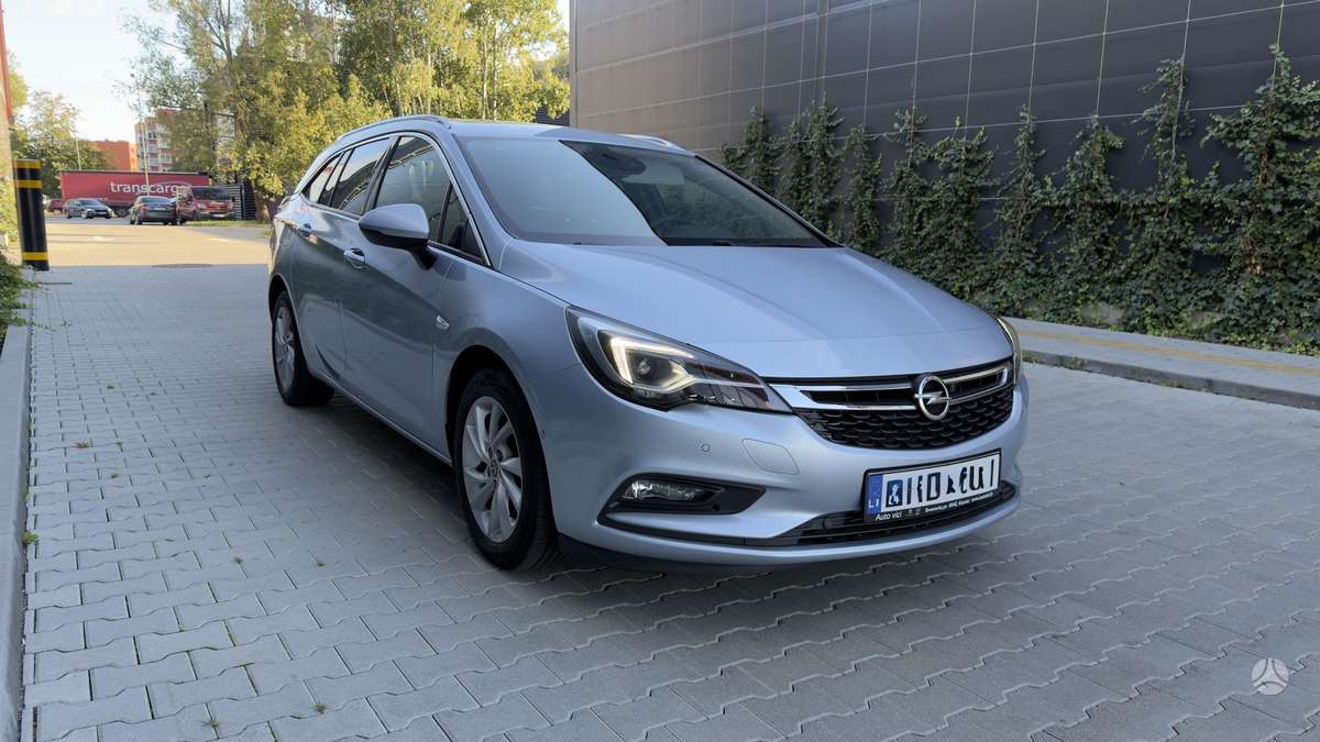 Opel Astra - 1