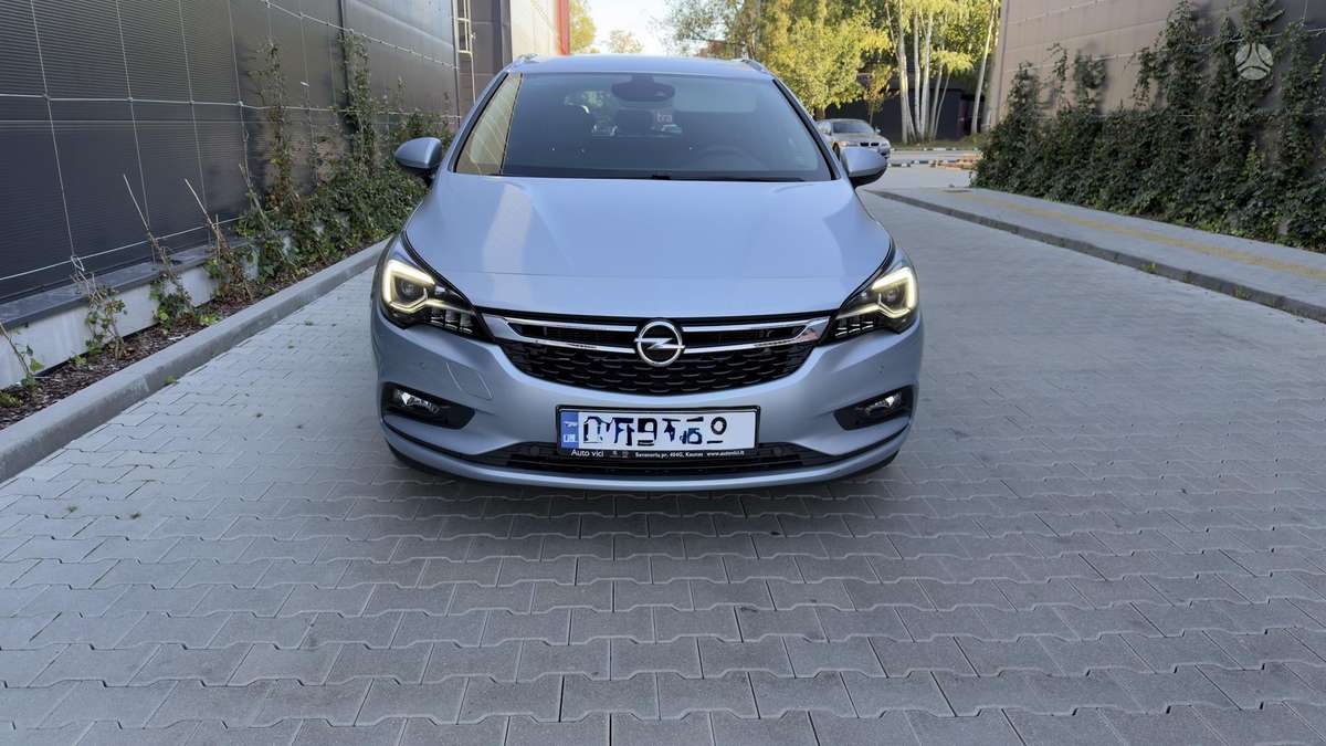 Opel Astra - 2