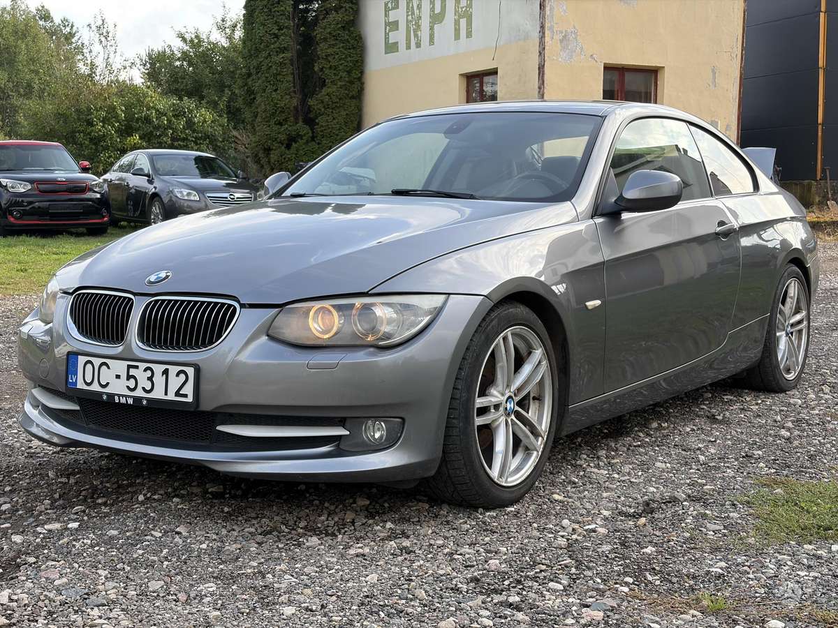 BMW 320 - 4