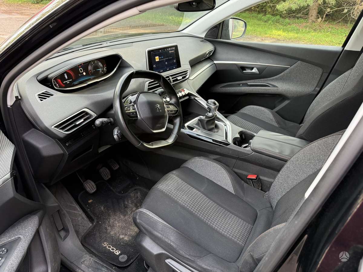 Peugeot 5008 - 7