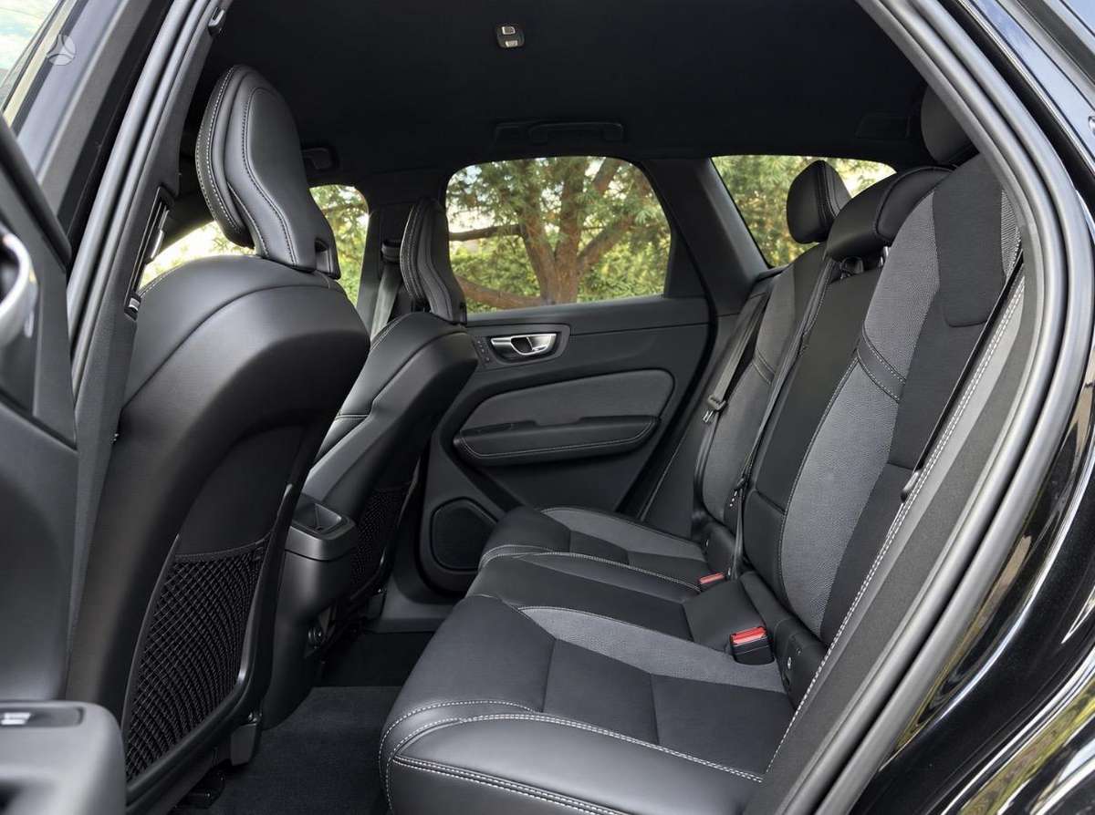 Volvo XC60 - 11