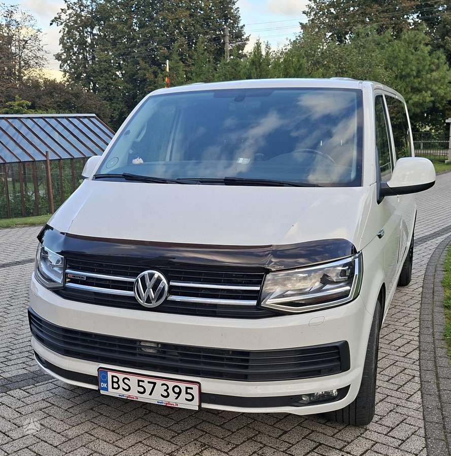 Volkswagen Caravelle - 1