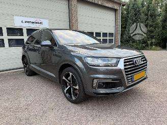 Audi Q7 - 6
