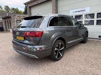 Audi Q7 - 8