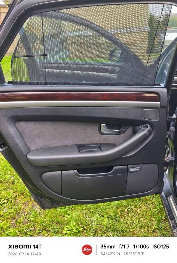 Audi A8 - 9