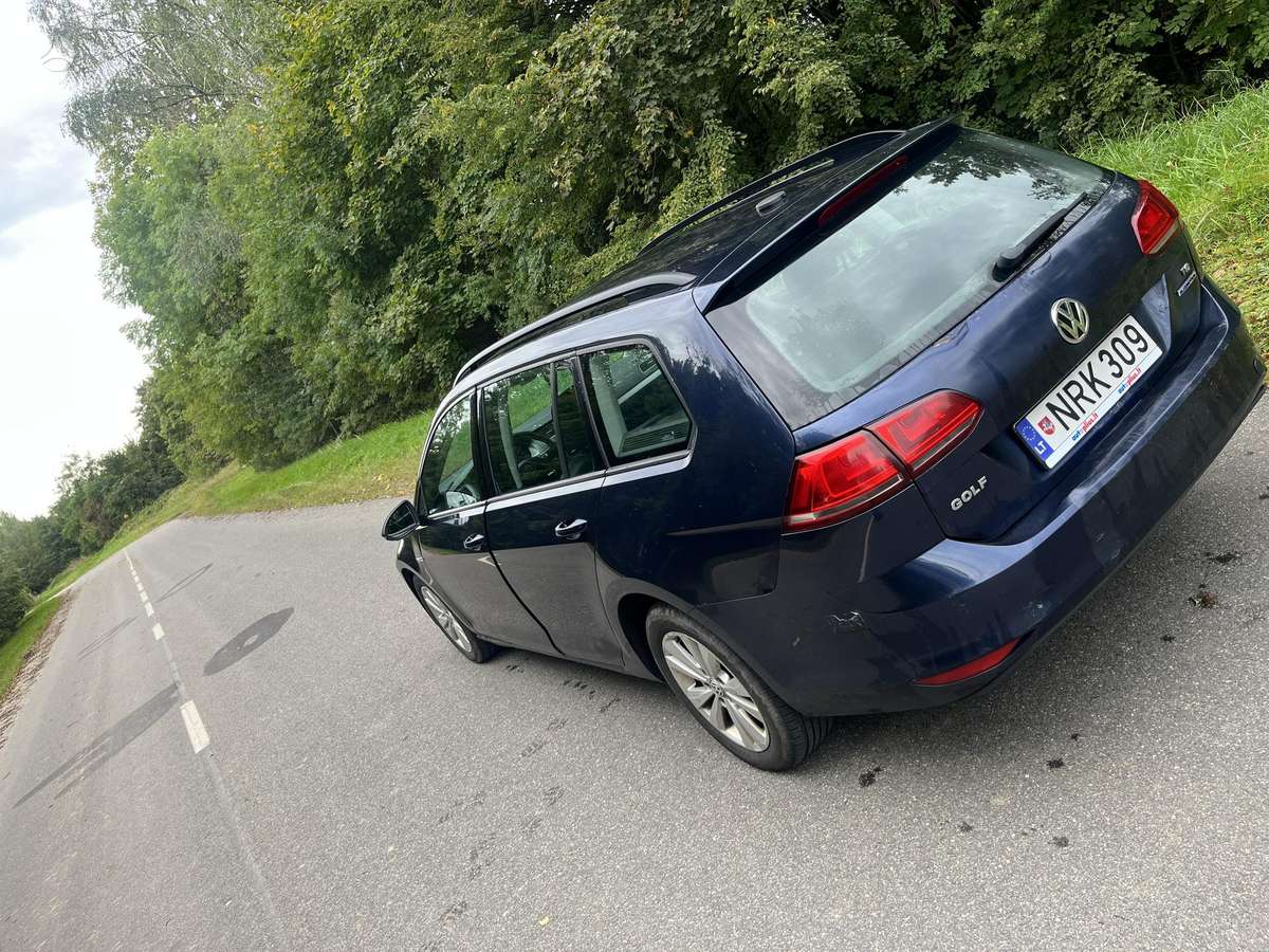 Volkswagen Golf - 7