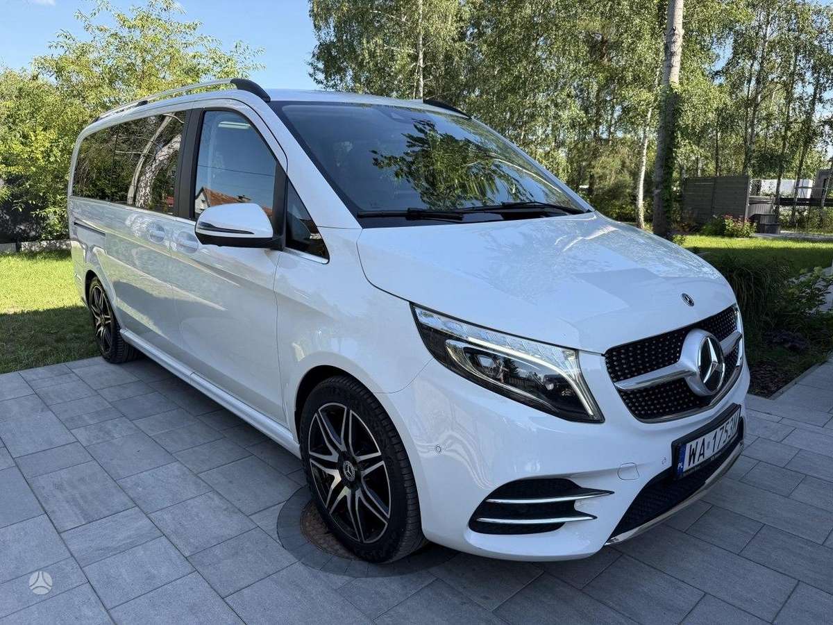 Mercedes-Benz V300 - 1