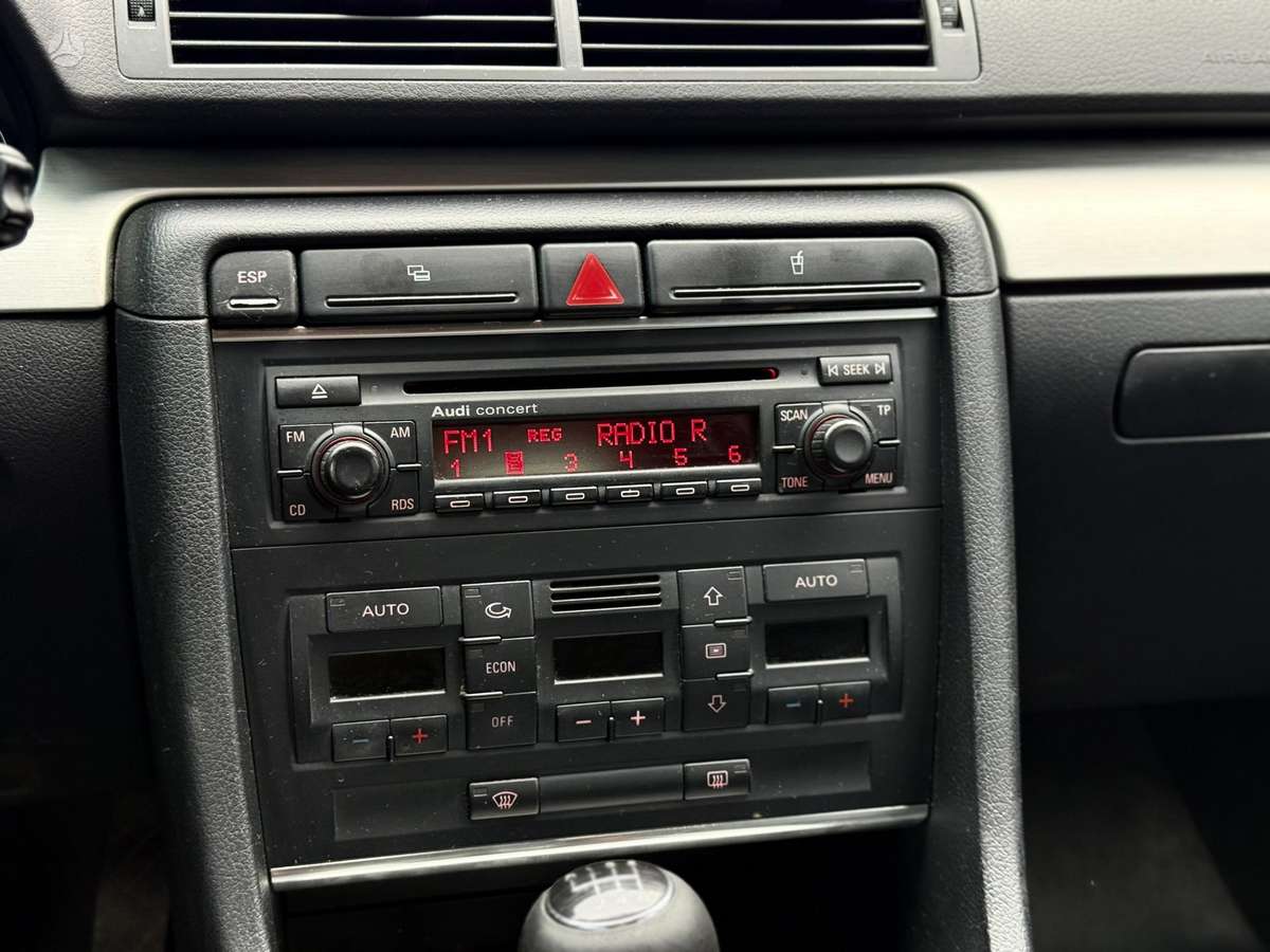 Audi A4 - 8