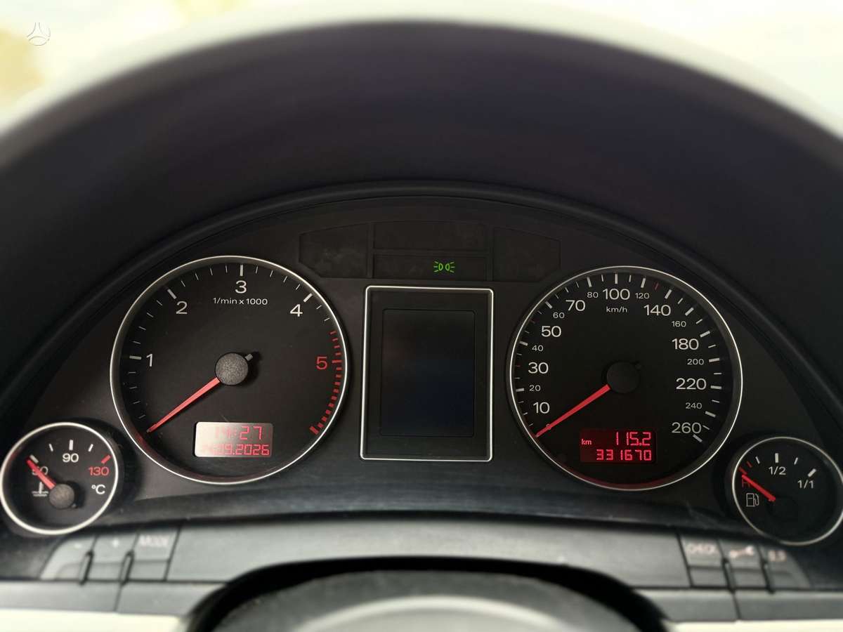 Audi A4 - 11