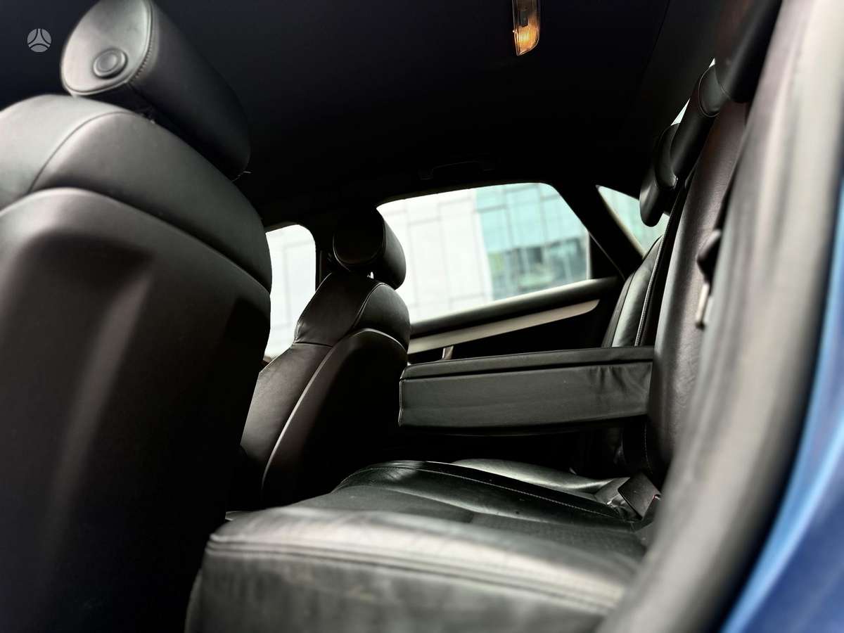 Audi A4 - 12