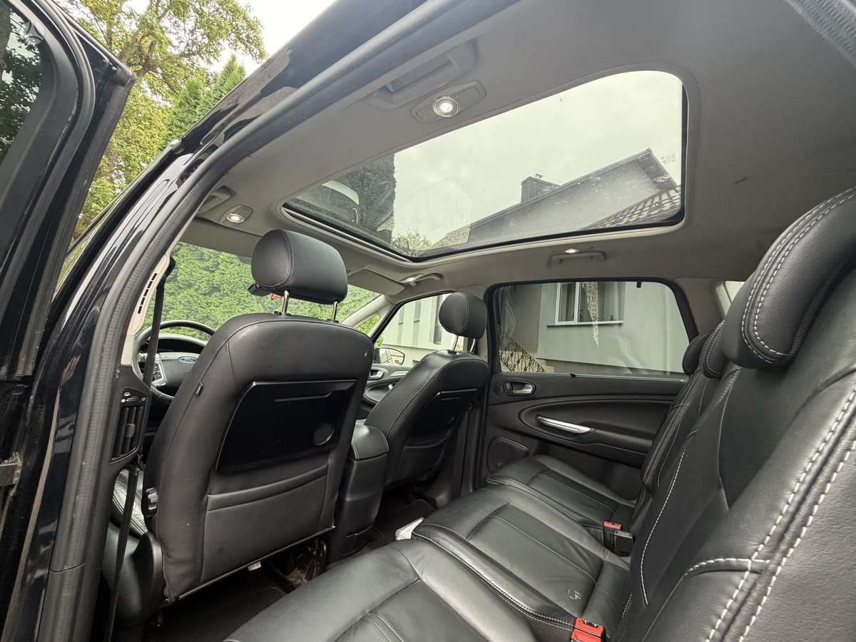 Ford S-MAX - 8