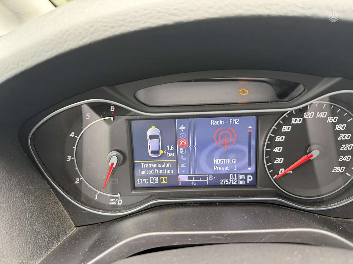 Ford S-MAX - 10