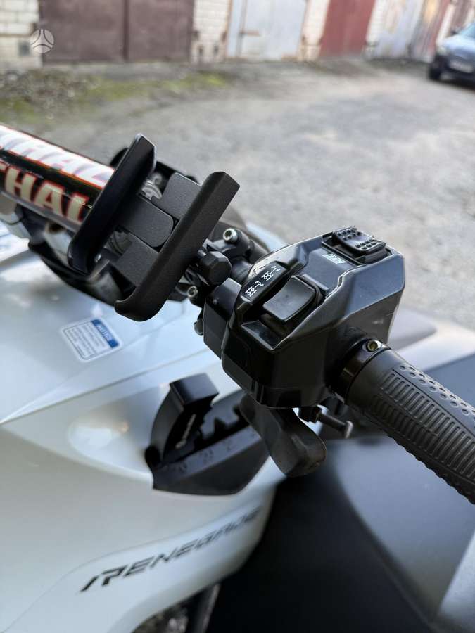 Can-Am Renegade 1000cc, atv / quad
