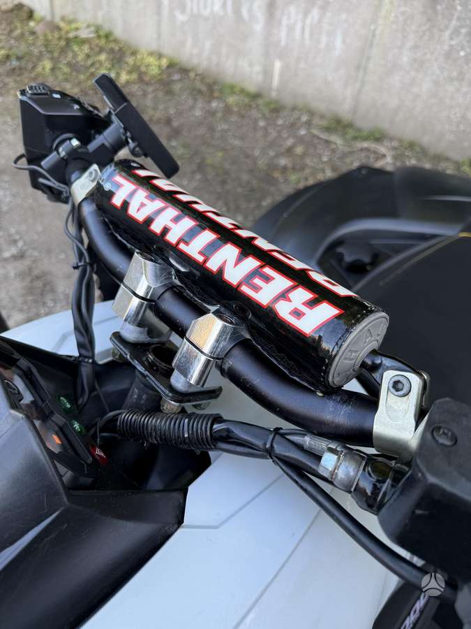Can-Am Renegade 1000cc, квадроциклы