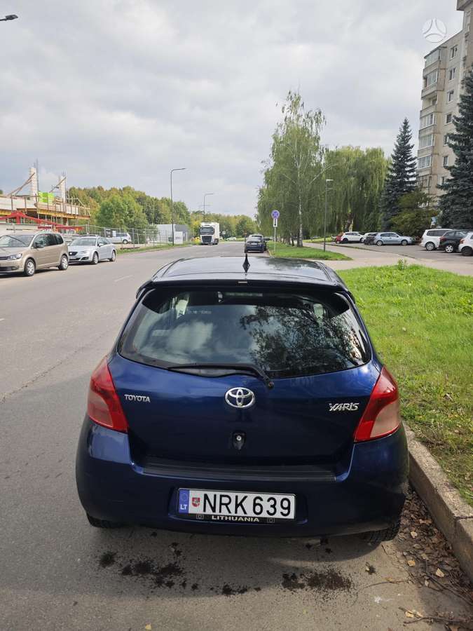 Toyota Yaris - 6