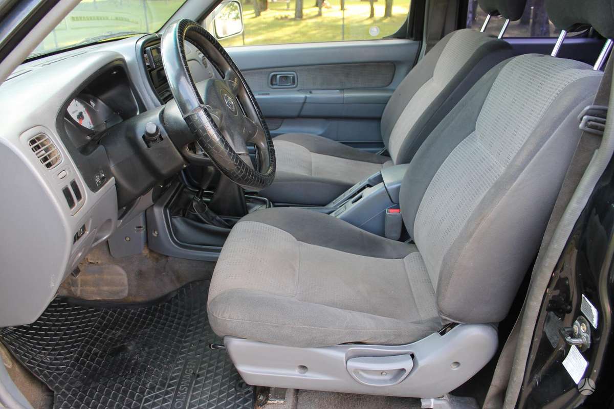 Nissan Navara - 8