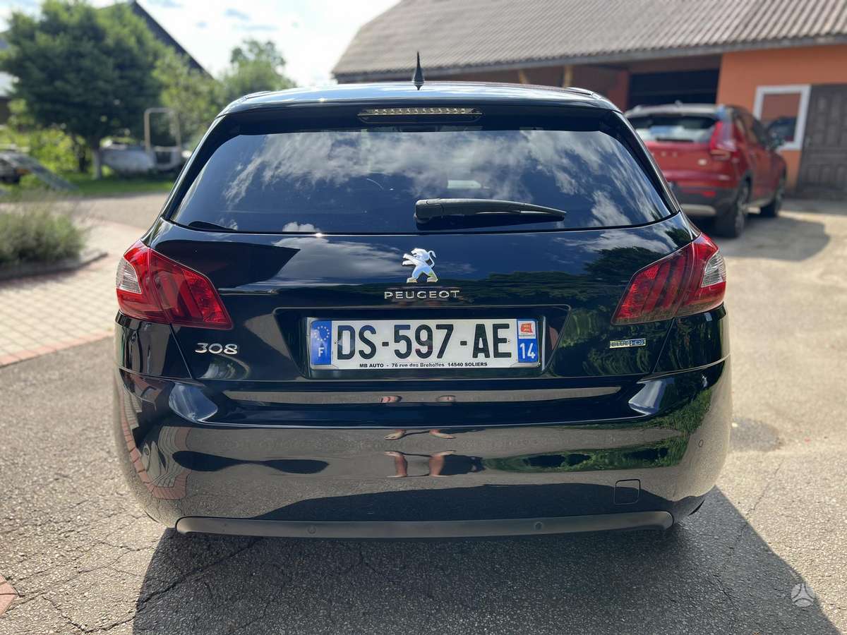Peugeot 308 - 5