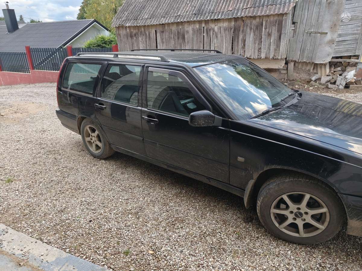 Volvo V70 - 3