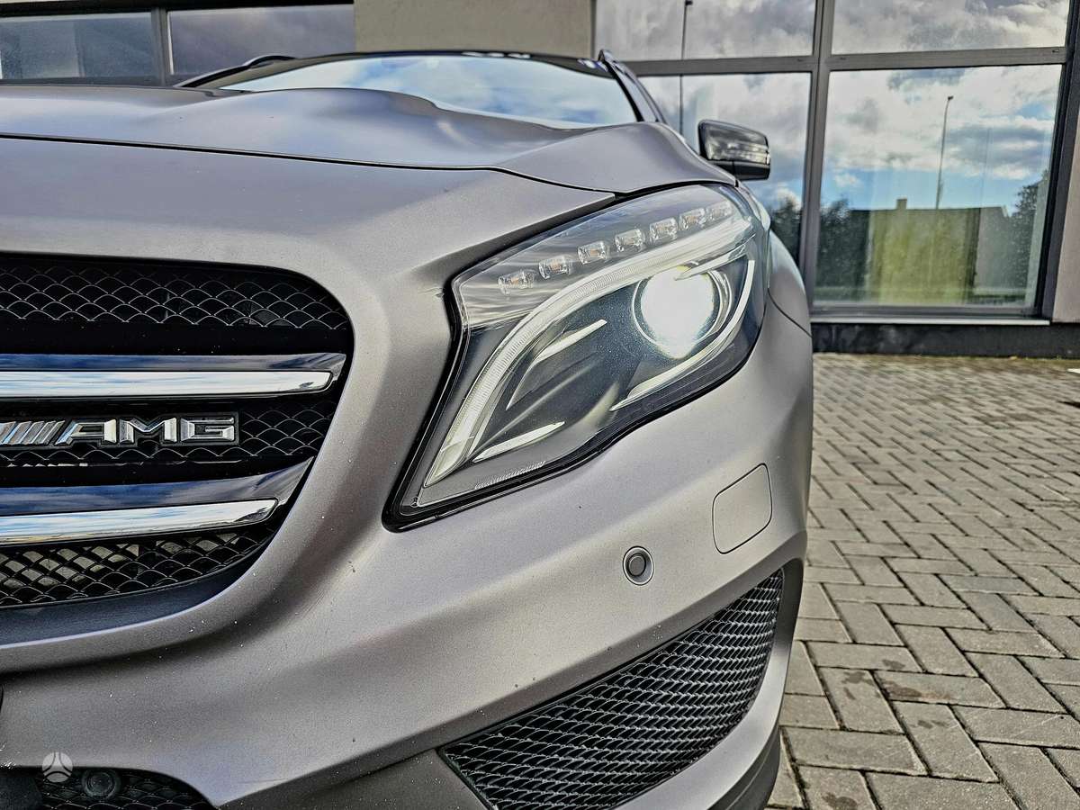 Mercedes-Benz GLA220 - 9