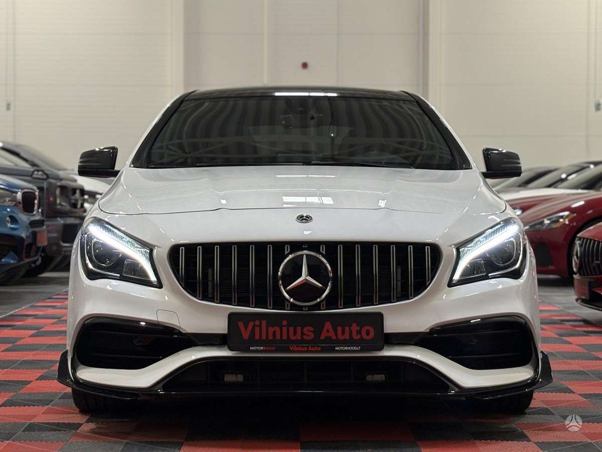 Mercedes-Benz CLA45 AMG - 2