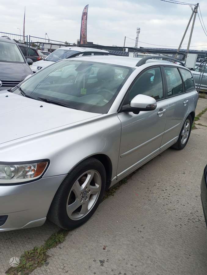 Volvo V50 - 5