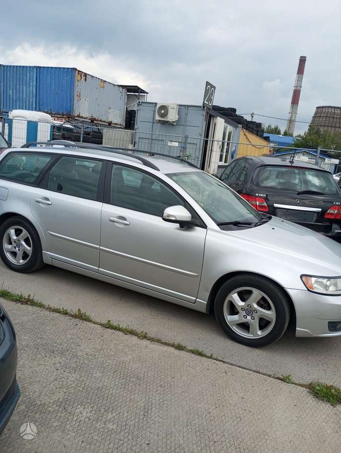 Volvo V50 - 6
