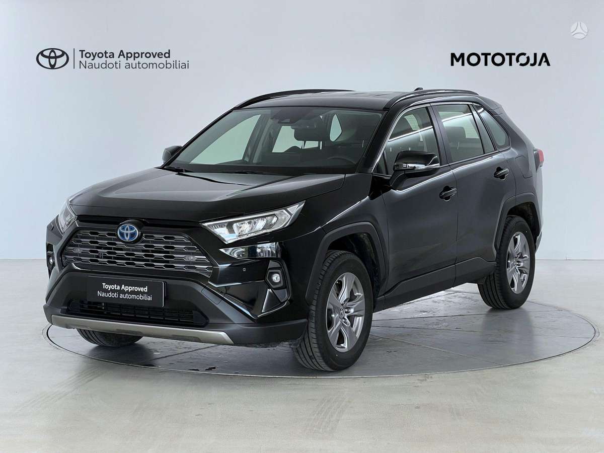 Toyota RAV4 - 1