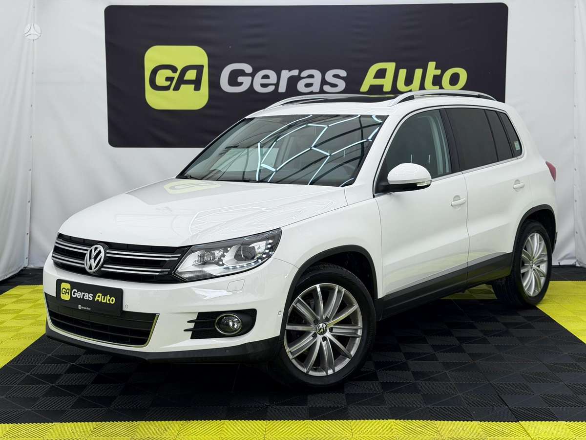 Volkswagen Tiguan - 1