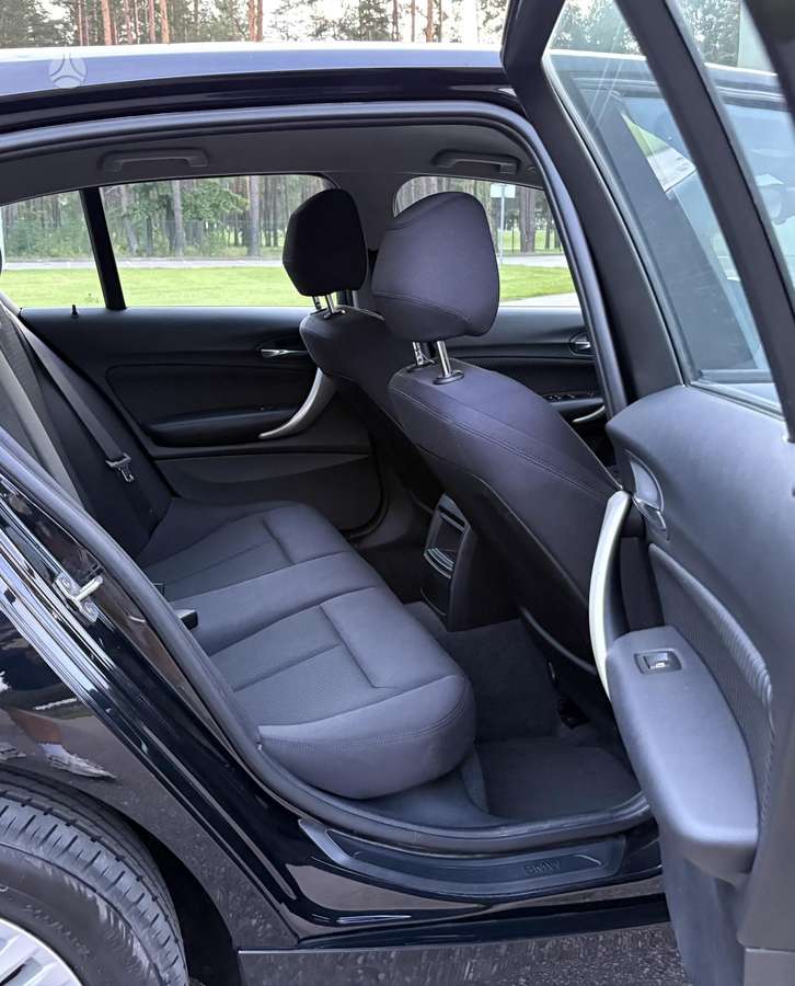 BMW 116, 1.6 l., Хэтчбек