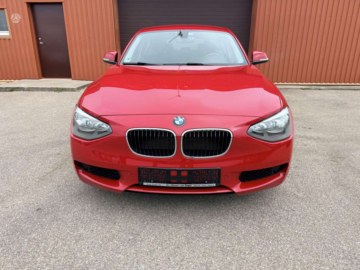 BMW 118 - 8