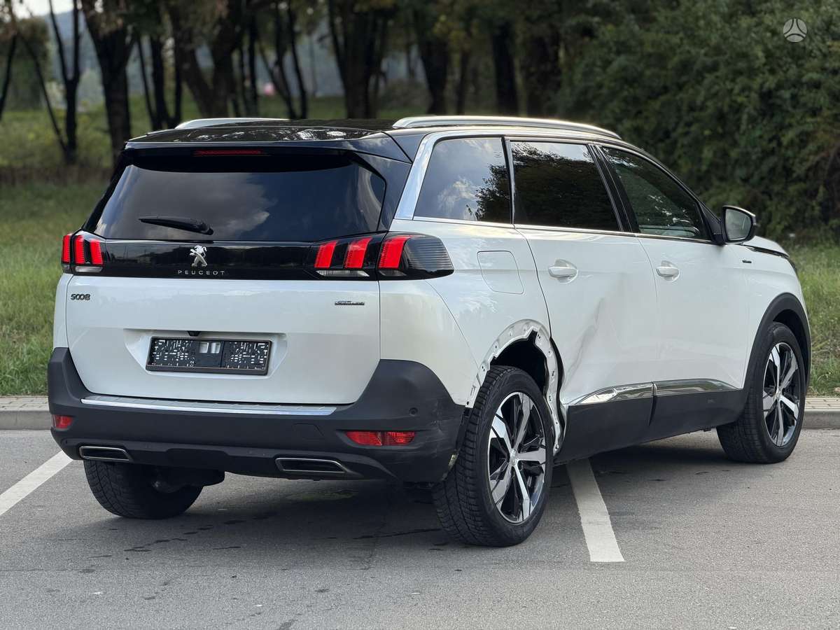 Peugeot 5008 - 7