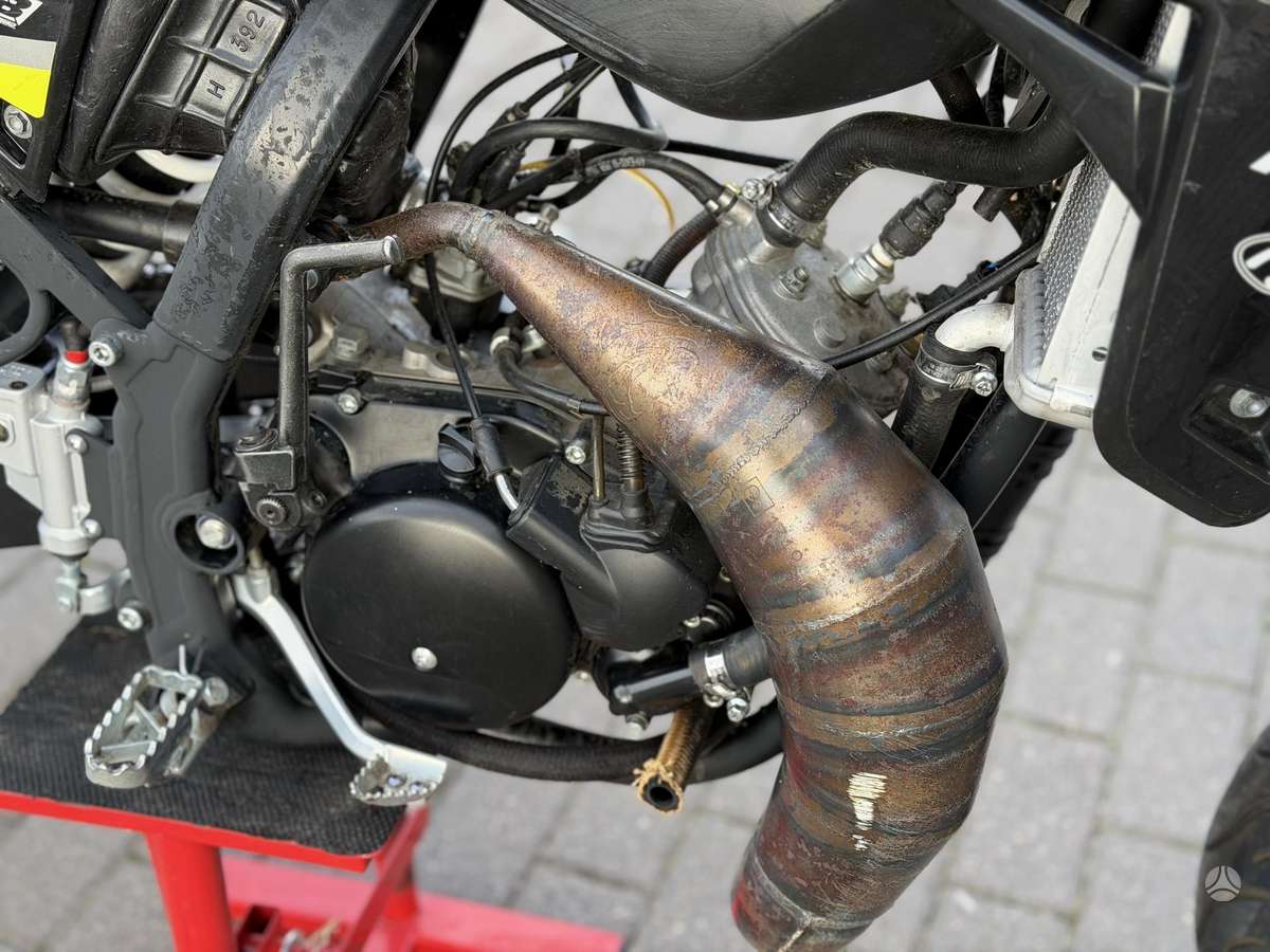 Derbi Senda 49cc, supermoto